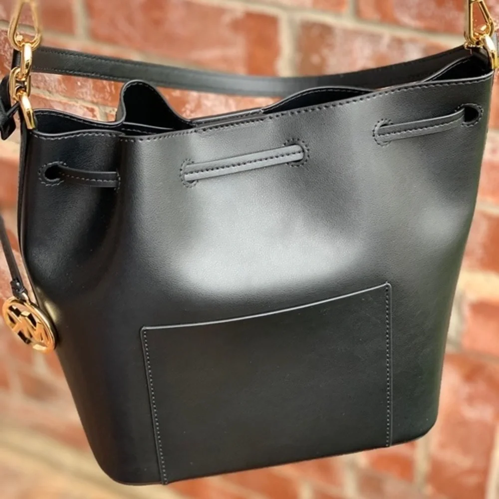 Michael kors Eden large bucket crossbody bag